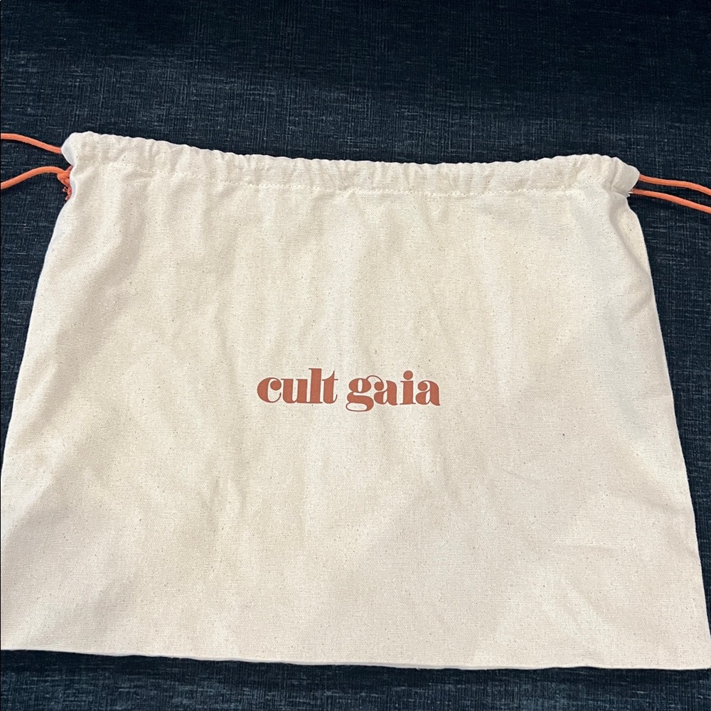 NWT Cult Gaia Gia Shoulder Bag - Pale Sky - Picture 11 of 11